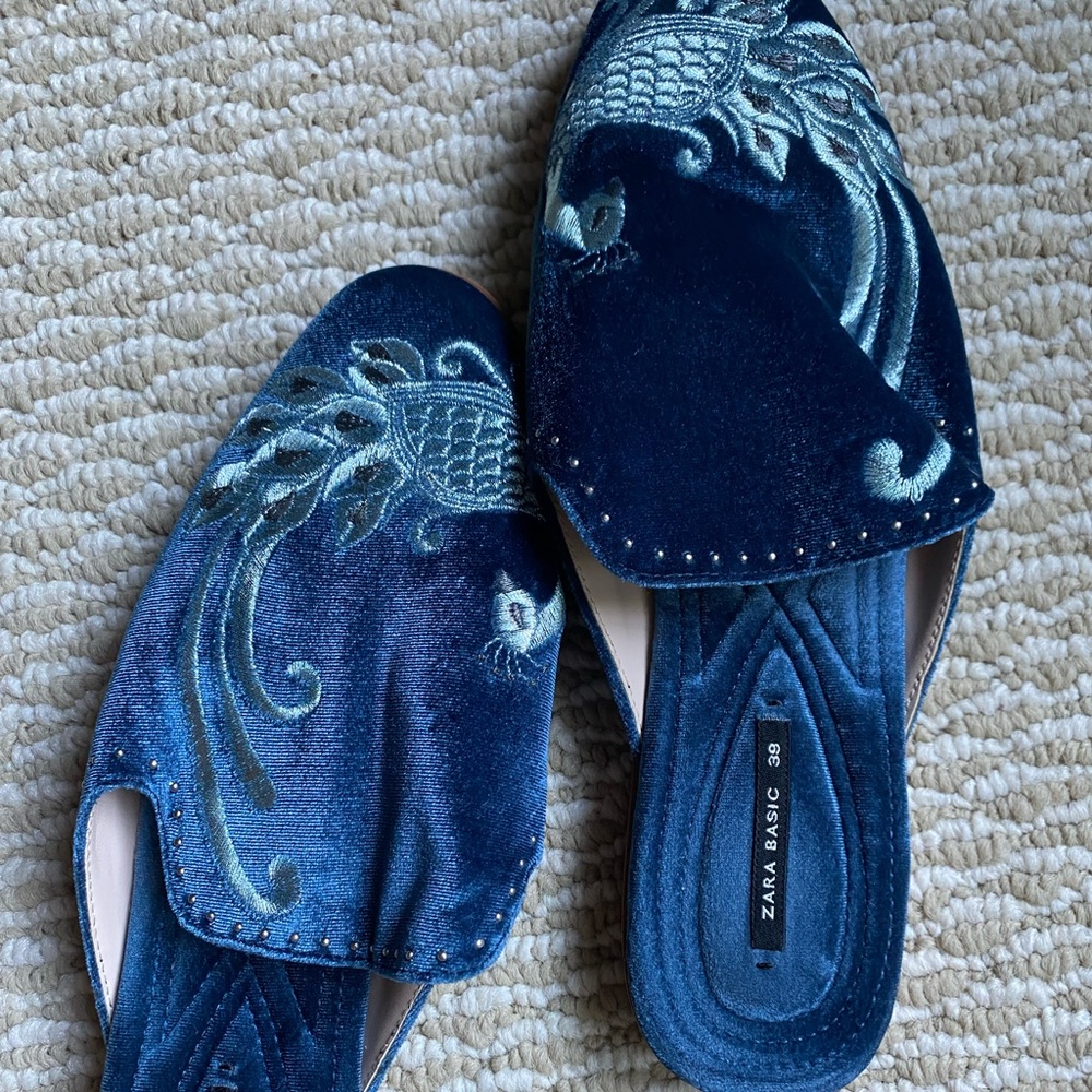 Size 39 blue mules Zara